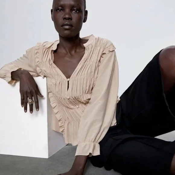 Zara NWT ruffe pleated button elegant top - Picture 3 of 6